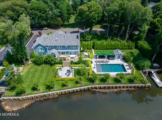 15 Mitchell Pl, Little Silver, NJ 07739