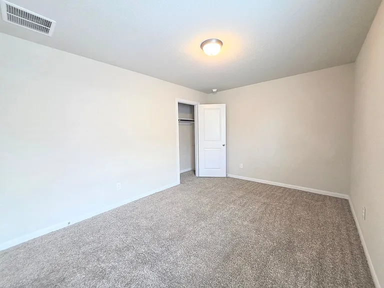 8931 Arundal Gdn — Photo 30