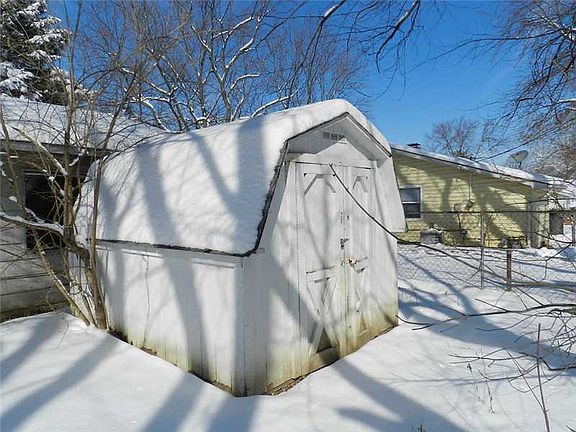 4th image of 3113 N Fuller Dr