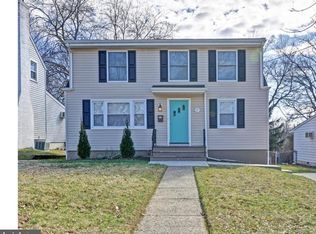 27 Gedney Rd, Lawrence Township, NJ 08648
