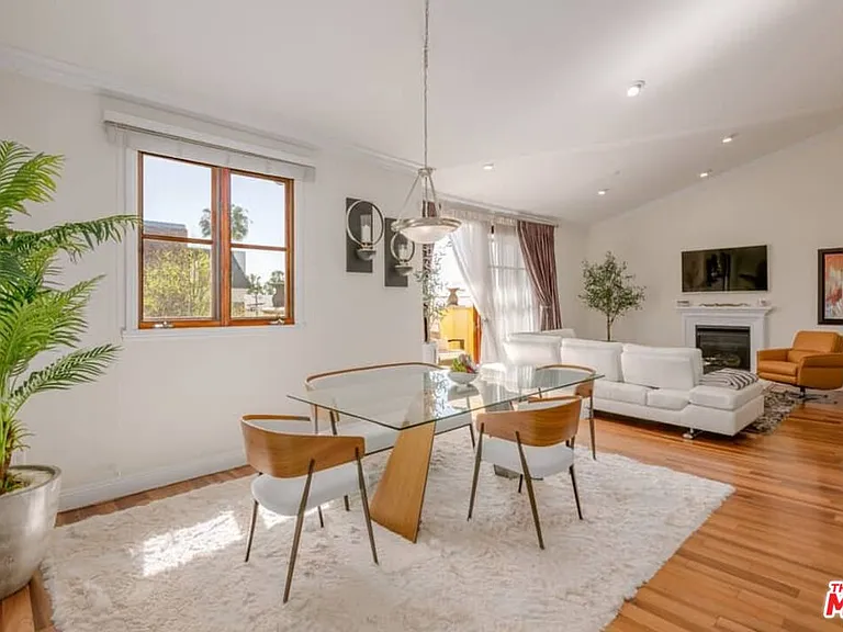 10617 Eastborne Ave #Penthouse 2 — Photo 8