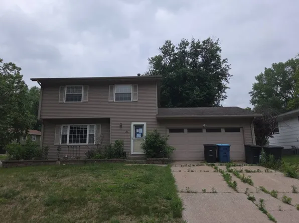 1002 83rd Ave W, Rock Island, IL 61201