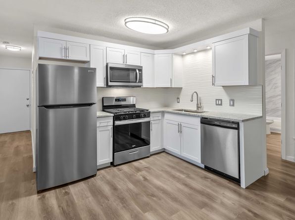 410 Regina St APT 4