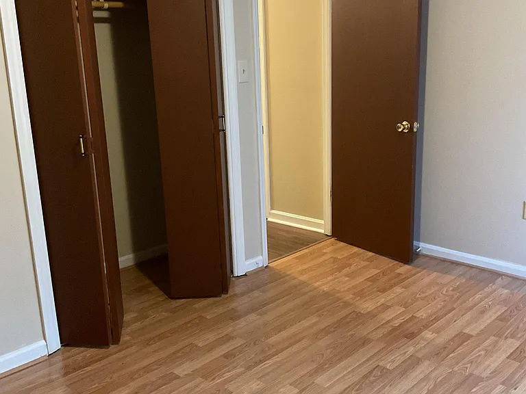 2923 Wakefield Ct — Photo 3