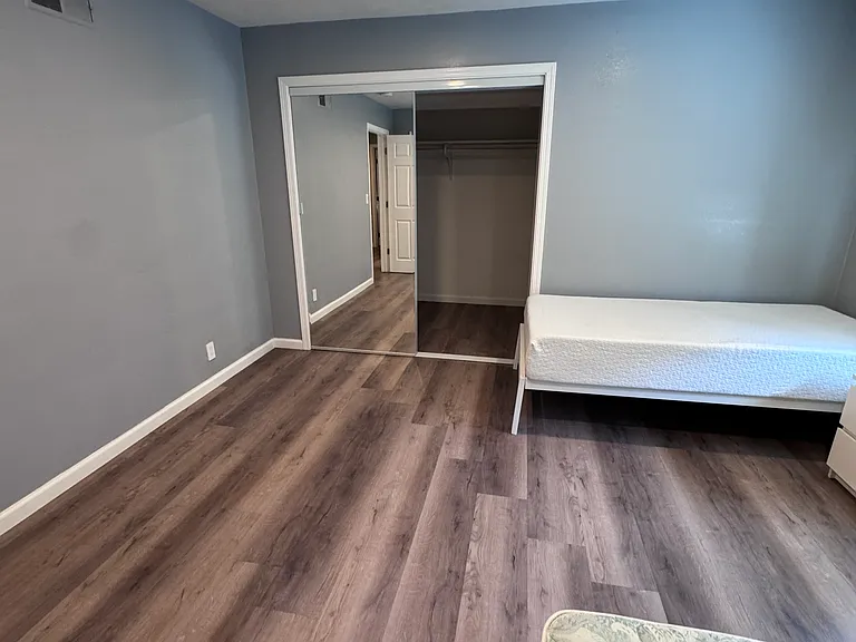 408 California St #1 — Photo 8