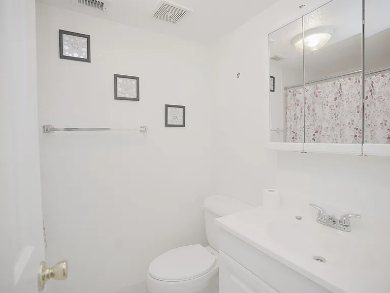 4635 Bayshore Dr #P7 — Photo 21