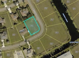 1733 NE 10th Ln, Cape Coral, FL 33909