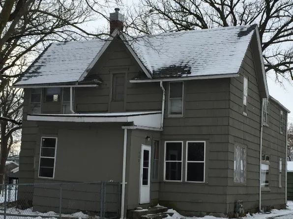 422 N 3rd St, Fort Dodge, IA 50501