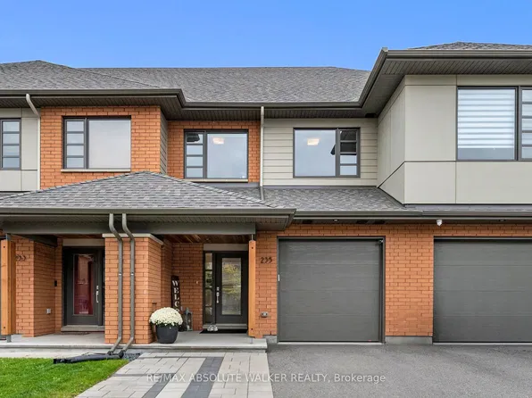 235 Pisces Ter, Ottawa, ON K1T 0S7