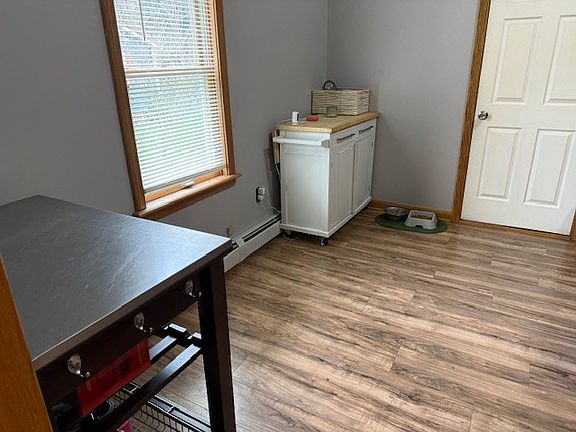5th image of 13257 Helen St