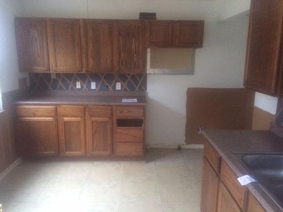 5th image of 452 Wilke Dr
