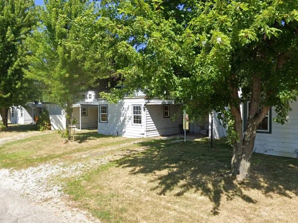 242 46th St #5, Moline, IL 61265