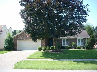 4414 Green Pine Dr, Louisville, KY 40220