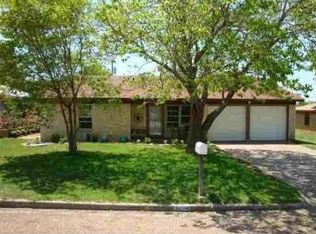 3406 Royal Dr, Gatesville, TX 76528