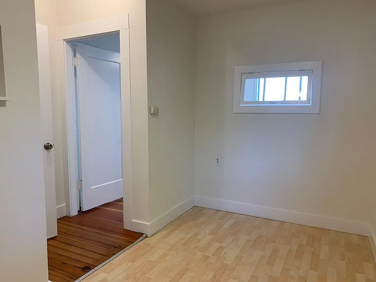 4920 SE Franklin St — Photo 25