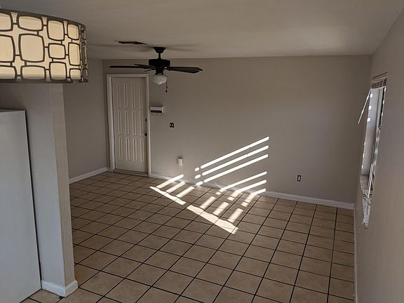 4th image of 17395 Barbara Dr #B