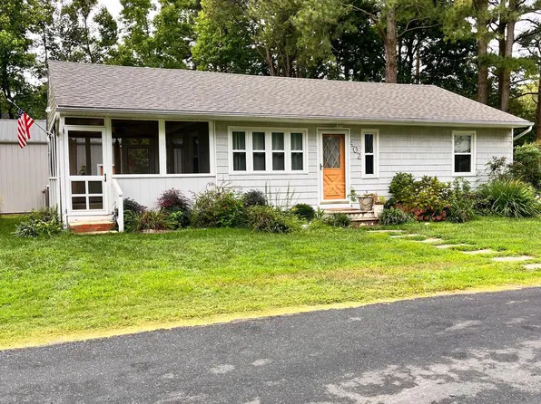 402 Kent Rd, Stevensville, MD 21666