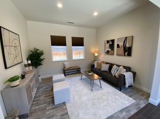 2136 Highland Ave, Clovis, CA