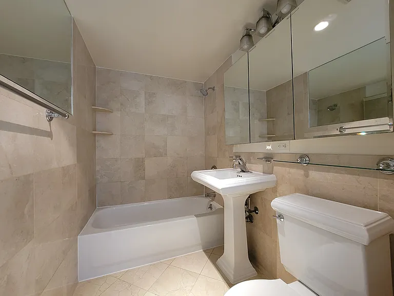 312 Bowery #305 — Photo 11