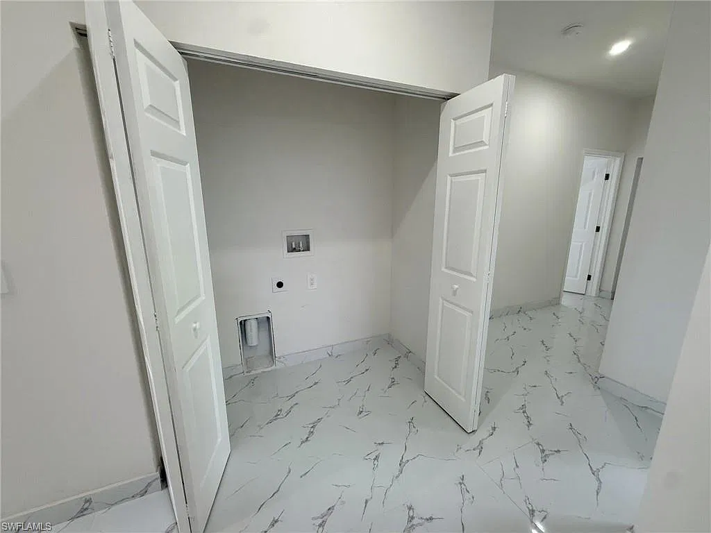 4 bed, 2.0 bath, 1532 sqft, $2,200 — Photo 4