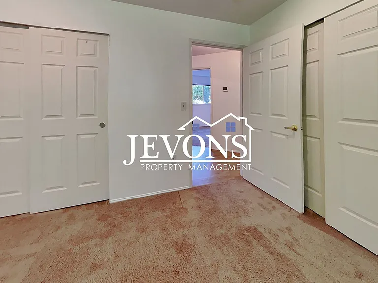 25235 SE Klahanie Blvd #P102 — Photo 14