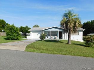 76 S Harrison St, Beverly Hills, FL 34465