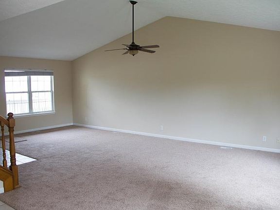 3rd image of 510 Harrison Cir