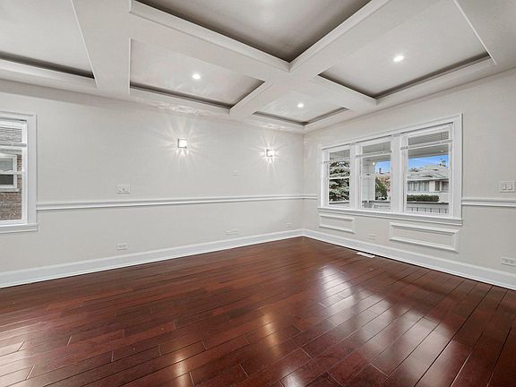 5th image of 1545 S 57th Ave