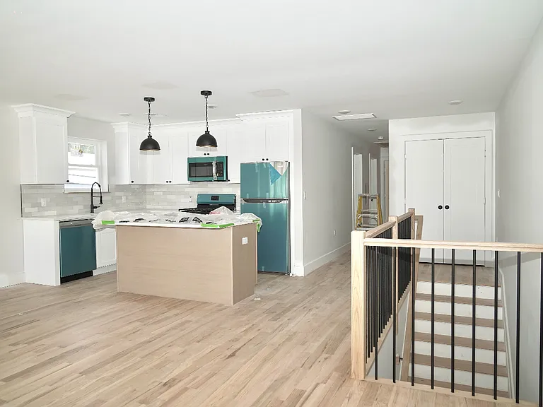 717 N 8th St #2 — Photo 9