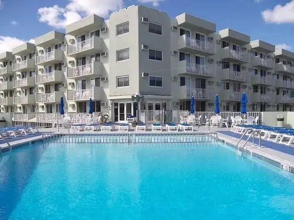 225 E Wildwood Ave #407, Wildwood, NJ 08260