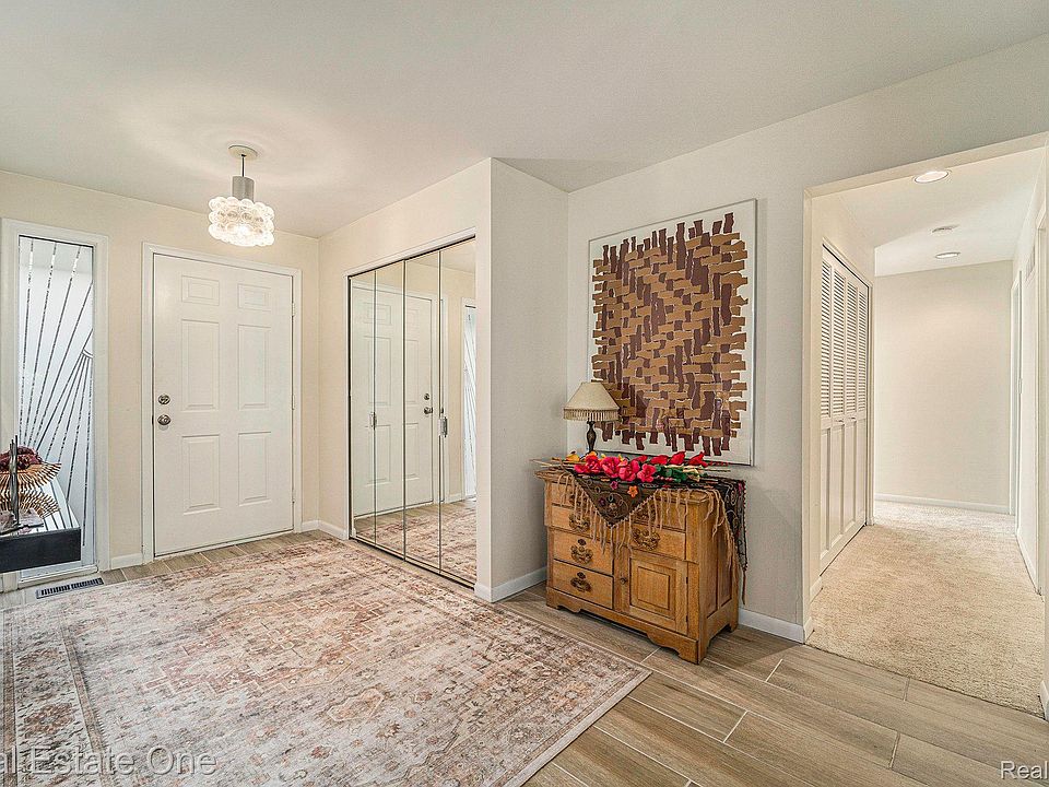 1st image of 6013 Pebble Lane Ct