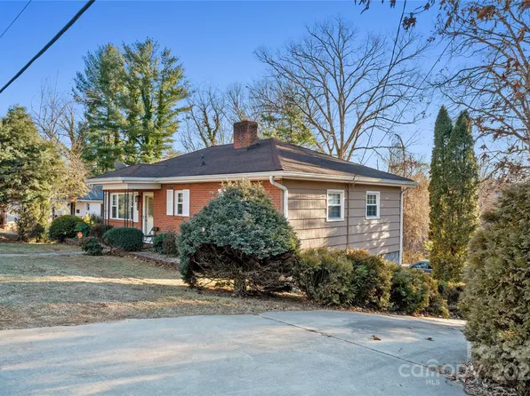 262 New Leicester Hwy, Asheville, NC 28806