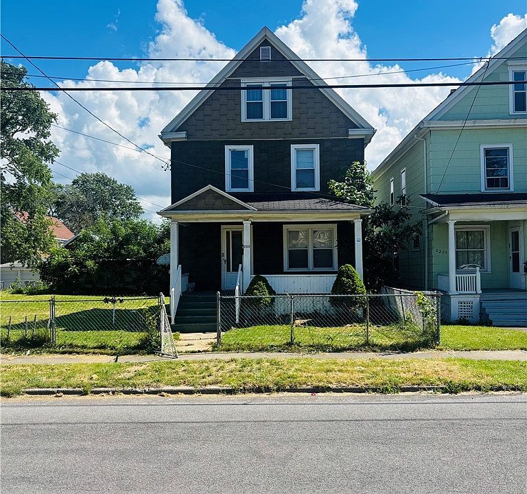 1st image of 2229 Whitney Ave