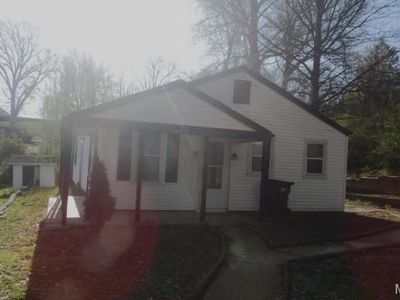 818 Arline Ave, Saint Louis, MO, 63135