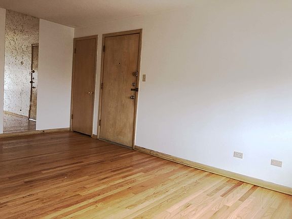 4th image of 4385 N Oak Park Ave #1-A