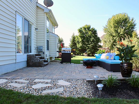 3rd image of 6790 Kellogg Dr
