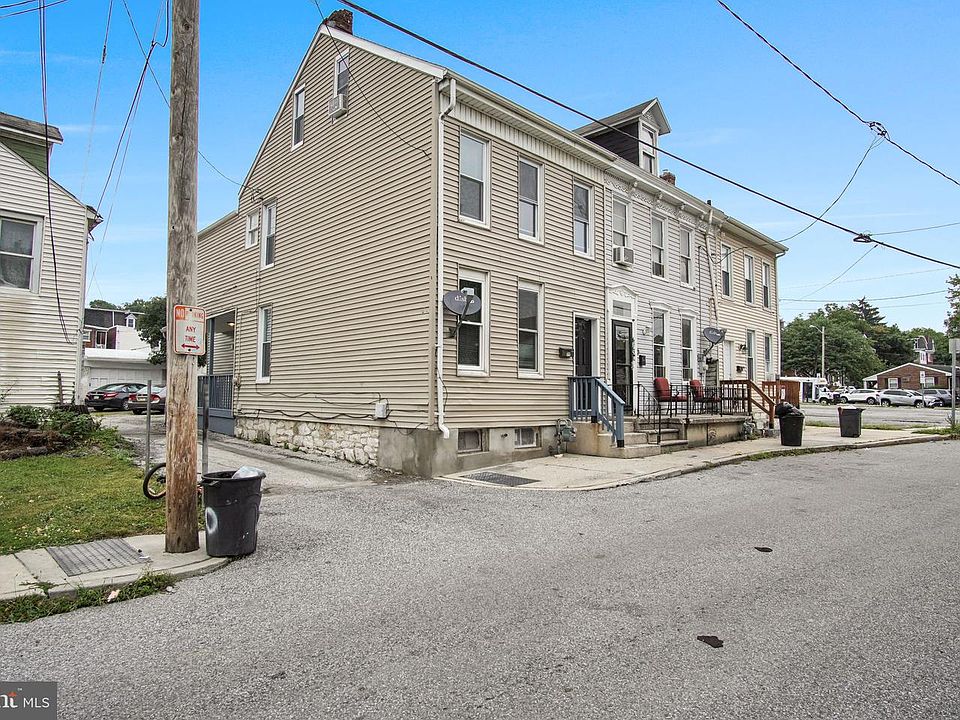 1st image of 415 Saint Paul St