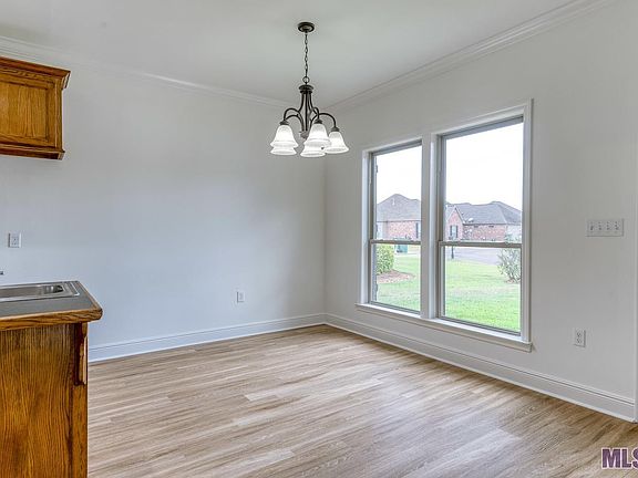 5th image of 15044 Garden Creek Dr