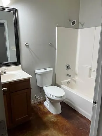 110 Flagstone Dr — Photo 6