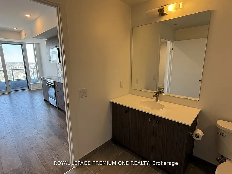 15 Wellington St S #2414 — Photo 16
