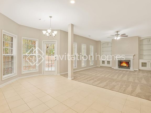 3rd image of 3512 Newtons Crest Cir