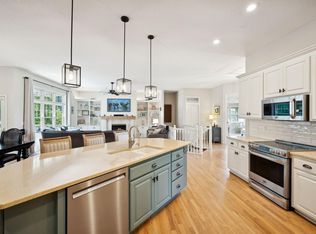 7256 Yuma Ct N, Maple Grove, MN 55311