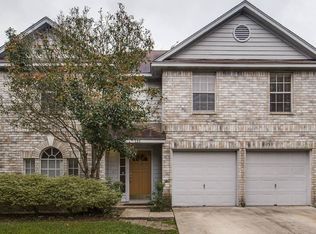 135 Baythorne, Universal City, TX 78148
