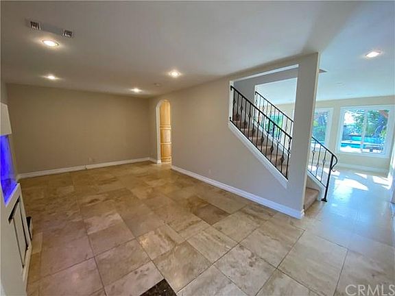 3rd image of 21378 Broken Arrow Dr