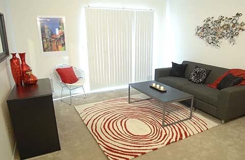 2nd image of 598 S Highlander Way