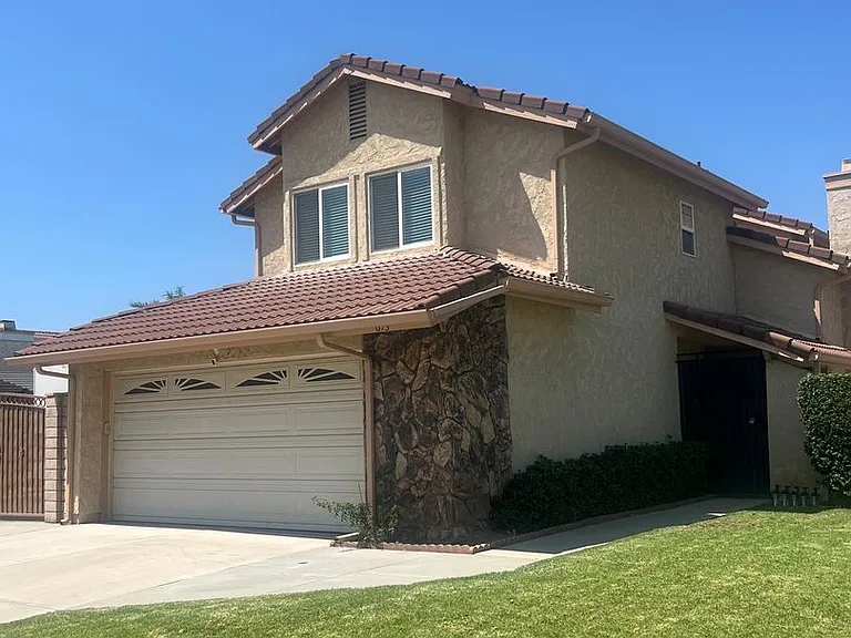613 Santa Paula St — Photo 1
