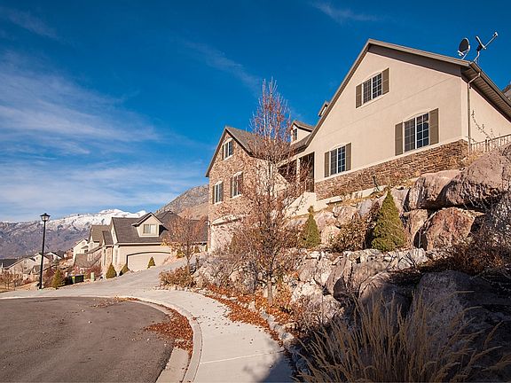 2nd image of 10244 N Tamarack Way