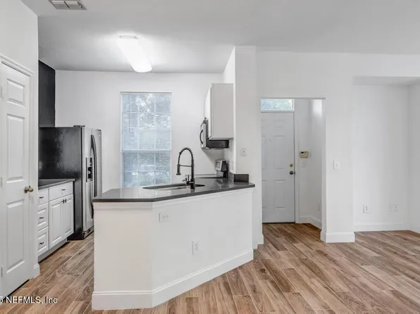 13703 RICHMOND PARK Drive #1803, Jacksonville, FL 32224