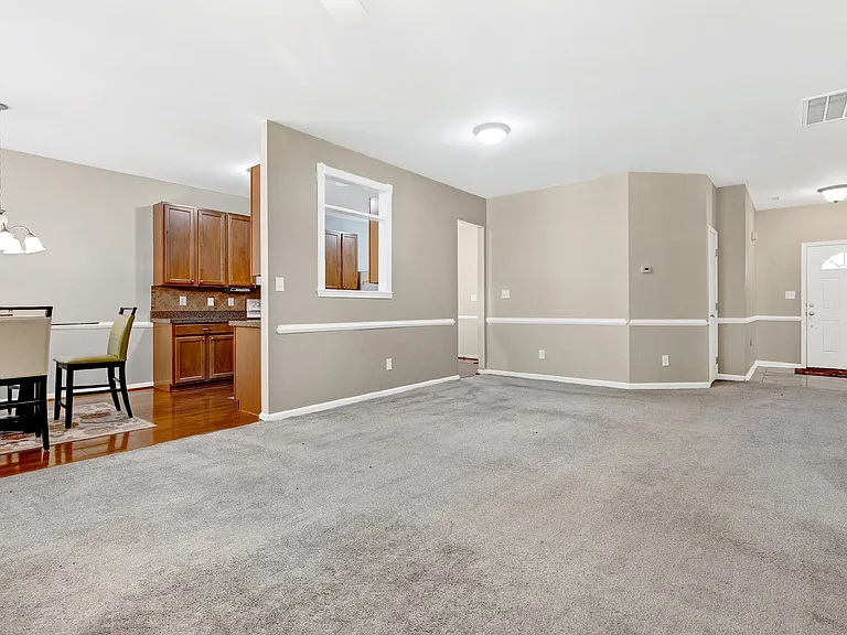 412 Cline Falls Dr — Photo 7