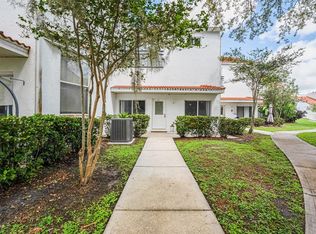 9511 Citrus Glen Pl, Tampa, FL 33618